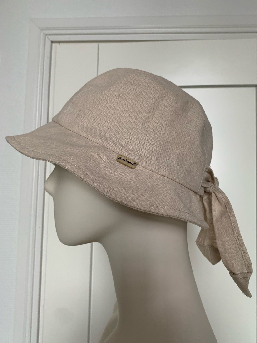Salon headwear