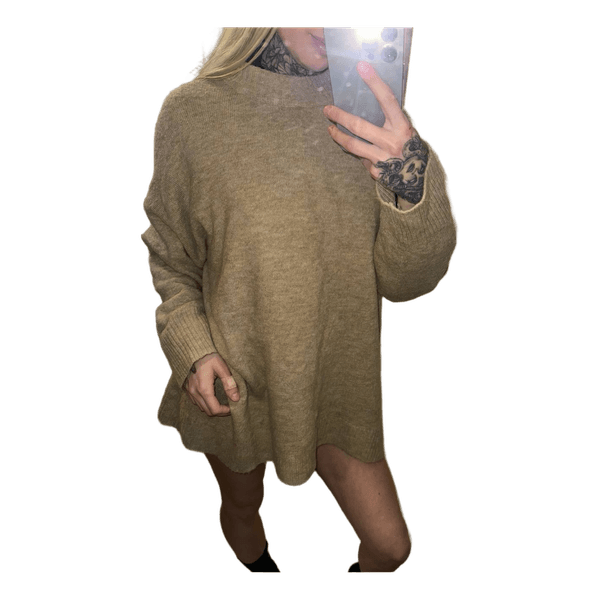 Beige oversized knitted jumper