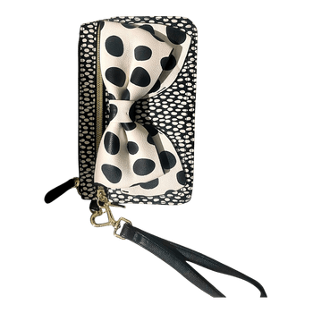 Betsey Johnson ranneklompulaukku