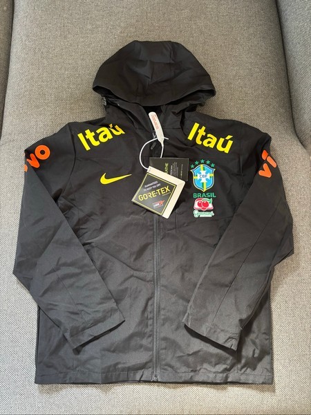Brazil windbreaker