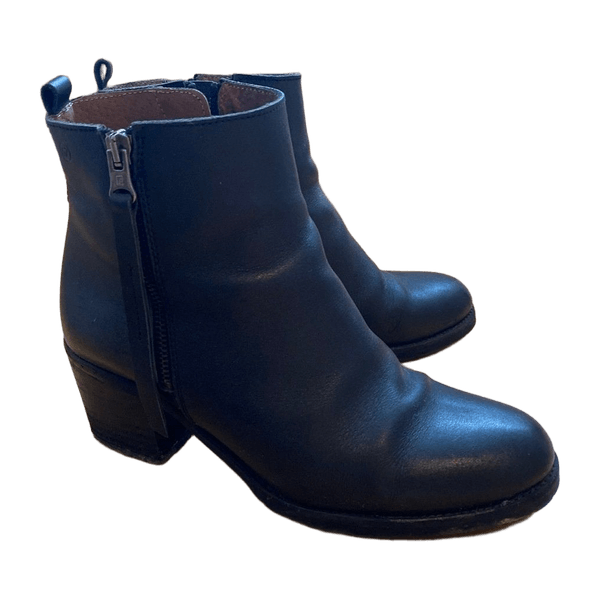Sixtyseven boots