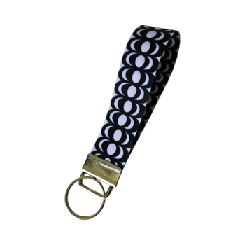 Marimekko tyylinen Avaimenperä kaivo 