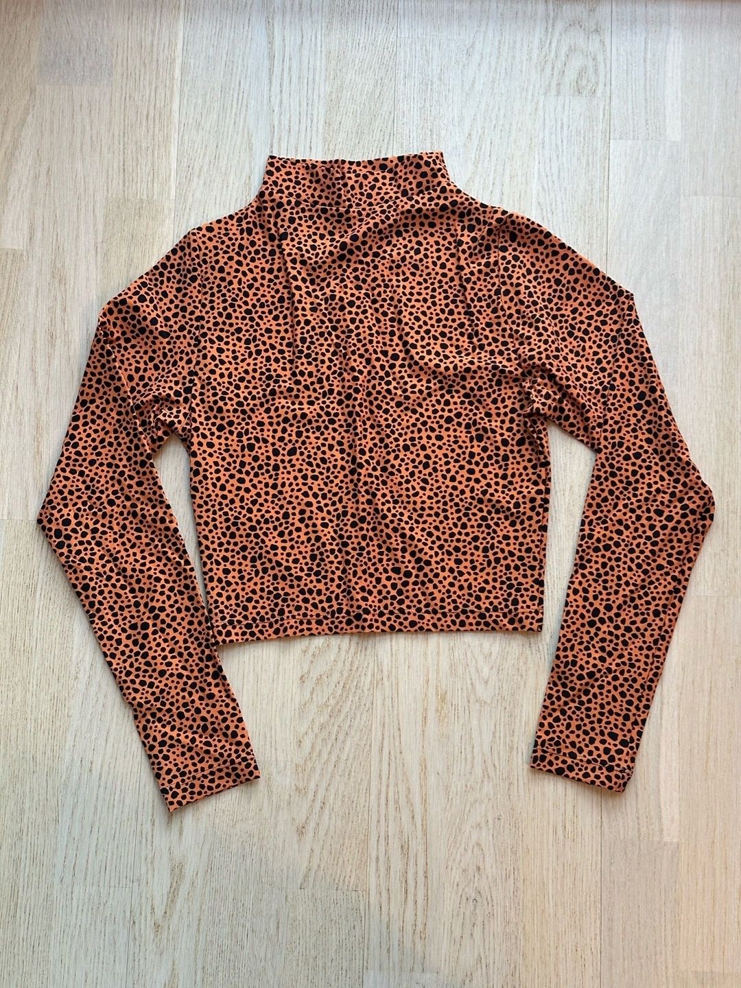Hallaxhalla clothing