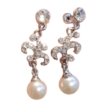 Glitzy jewelry