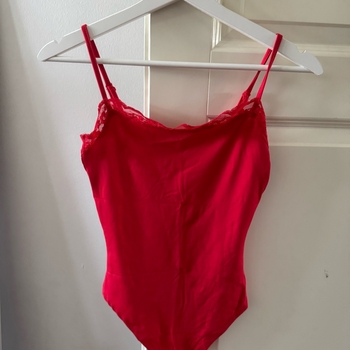 Uusi body