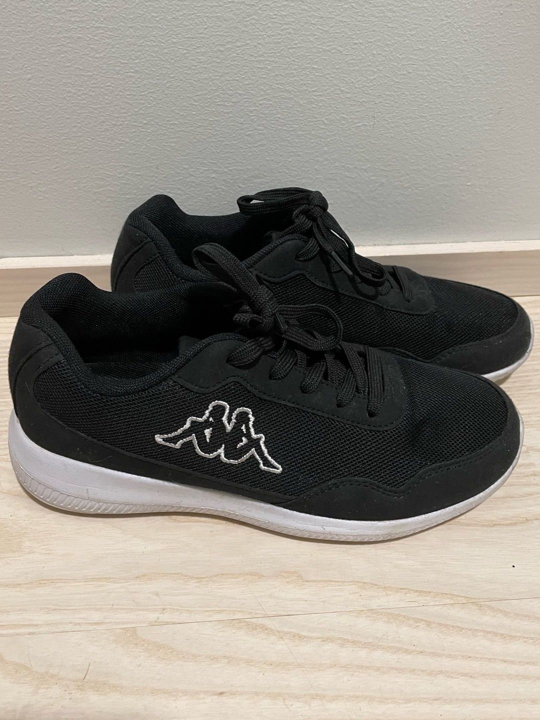Kappa sneakers