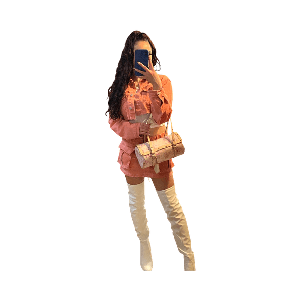 Pinkki farkkusetti