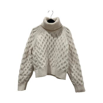 Valkoinen neulepusero