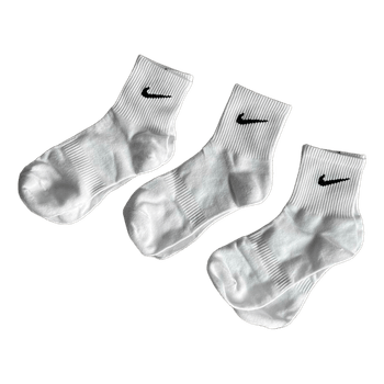 Baltos Nike kojinės