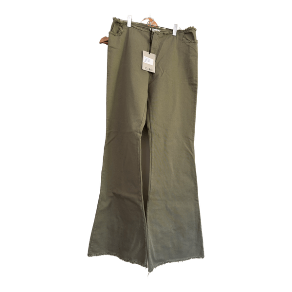 Design by si khaki pants