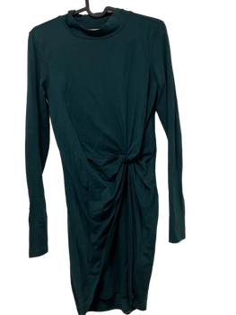 Noisy may dress