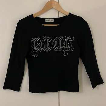 Black long-sleeve with ’ROCK’ print