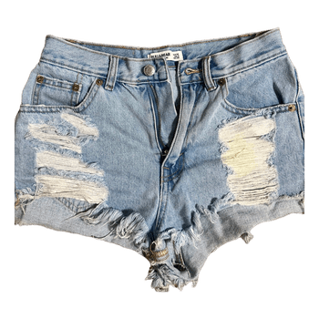 Vaaleansiniset denim-shortsit