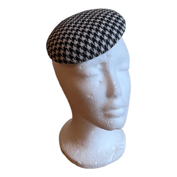 Black white small headpiece