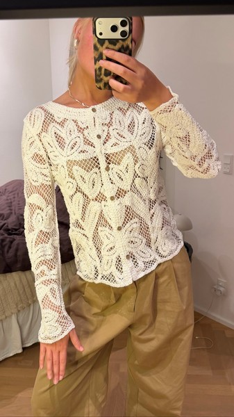 Hæklet cardigan