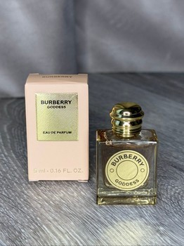 Burberry Goddess perfume