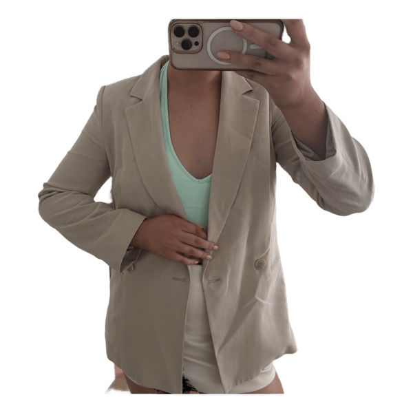 Beige tailored blazer