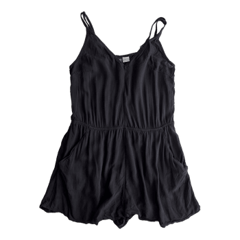 Musta kesäinen haalari