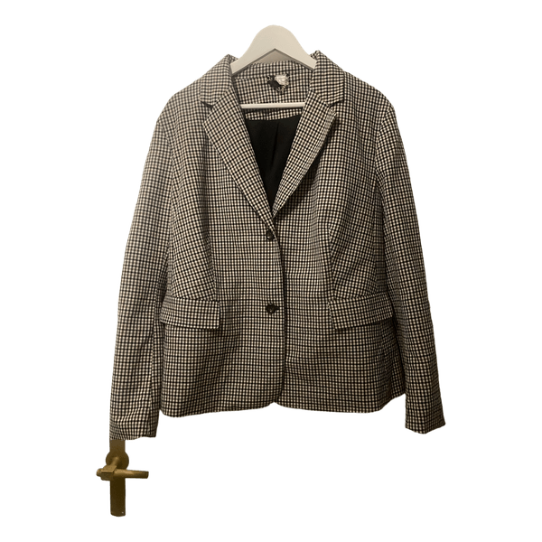 Ternet blazer fra Divided