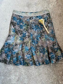 Coquette Fransa patterned midi skirt