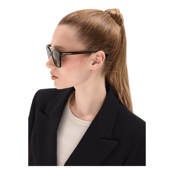 New Tommy Hilfiger sunglasses (size 54)