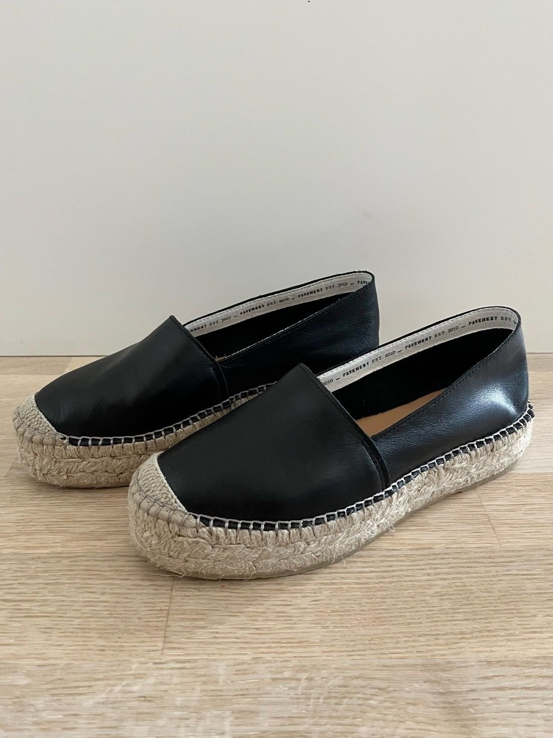 Pavement loafers