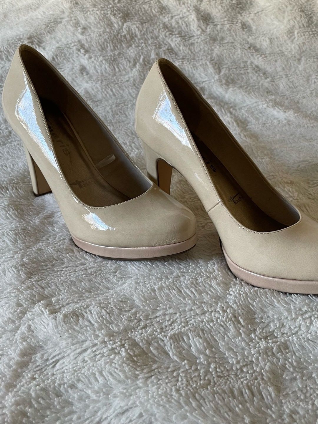 Tamaris heels