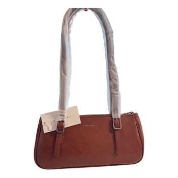 Minimal Baguette Shoulder Bag – Chic & Elegant