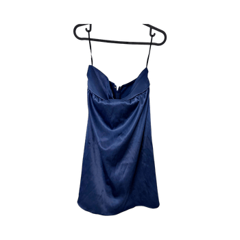 Sininen mekko