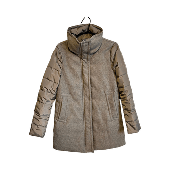 Beige toppatakki
