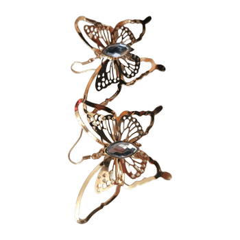 Perhoskorvakorut jewelry