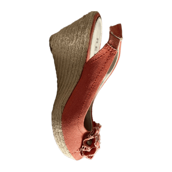 Report sandals