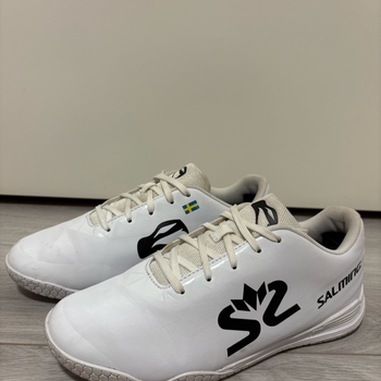 Salming indoor shoes