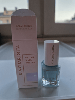 Uusi Kia-Charlotan "Ocean Breeze" -kynsilakka