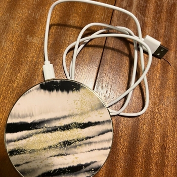 Ideal of sweden smartphone