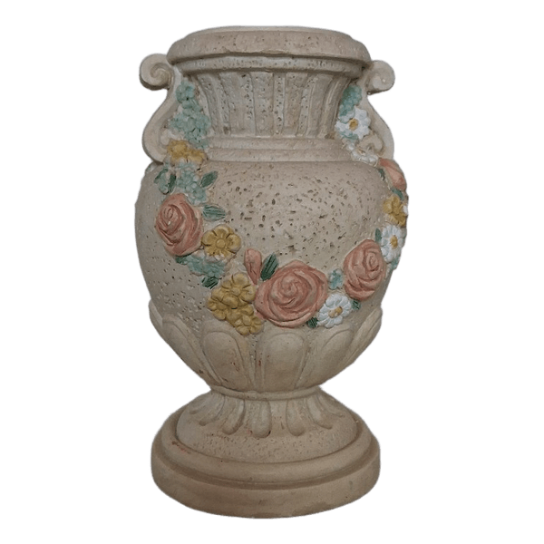 Capodimonte-tyylinen kynttilänjalka