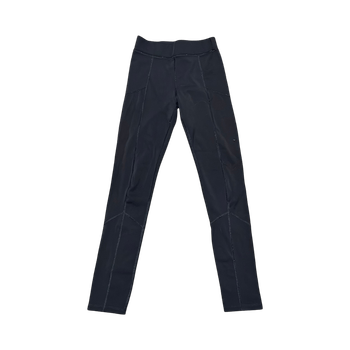 mustat treenitrikoot