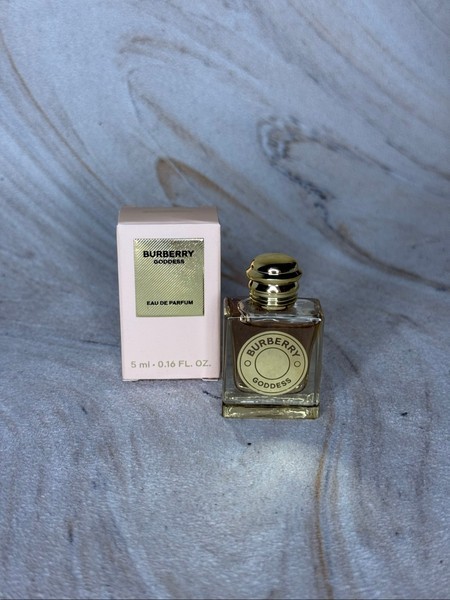 Burberry Goddess kvepalai