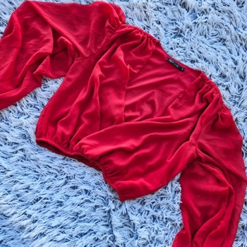 Nly one blouse