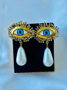 Eye drop earrings