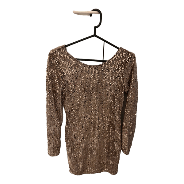 NA-KD glittermekko