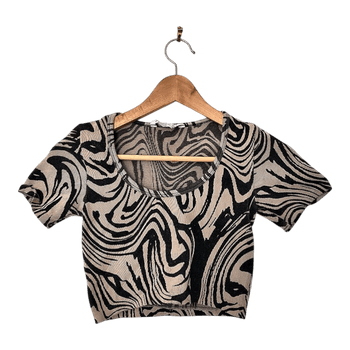 Stradivarius patterned short top