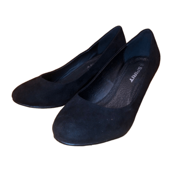 Spirit heels