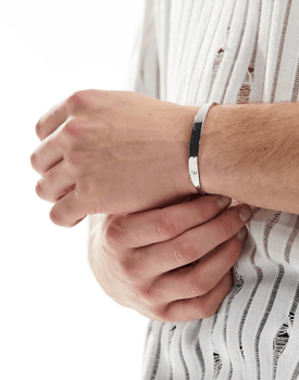 Minimal cuff bracelet