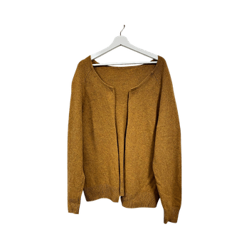 Keltainen neuletakki - rento malli