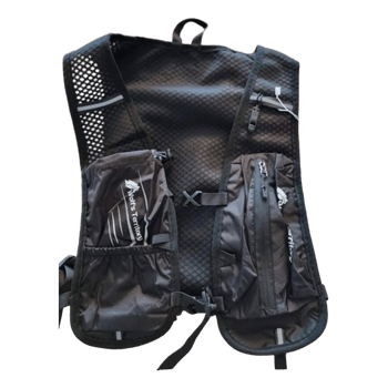 Black hydration running vest
