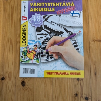 Värityskirja (Aikuisille ja nuorille)