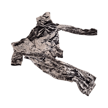 Harmaa samettinen huppari ja housut