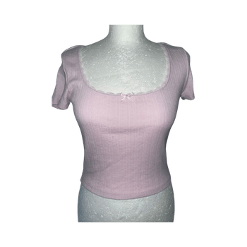 Vaaleanpunainen lyhyt toppi