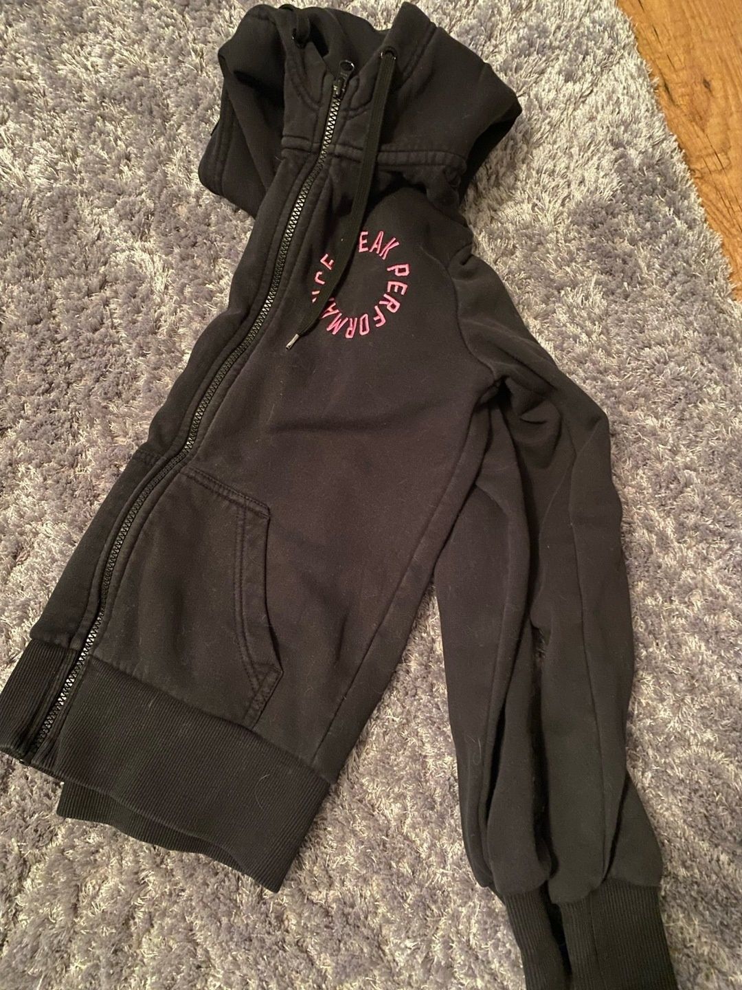 Peak performance hoodie